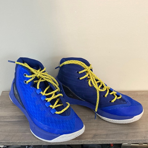 Under Armour Other - Under Armour Stephan Curry Basketball Shoes